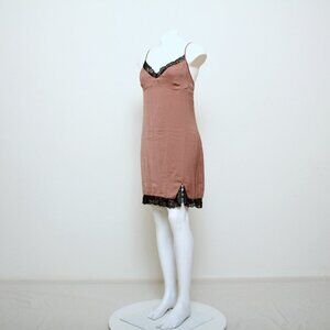 Sky‎ & Sparrow Lingerie